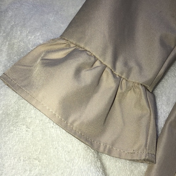 Beautiful Tahari girls coat - Picture 3 of 5